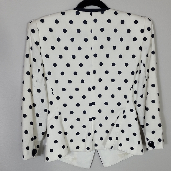 Kasper Womens Polka Dot Blazer Size 10P Black White Retro Shoulder Pads Fitted - Picture 8 of 10